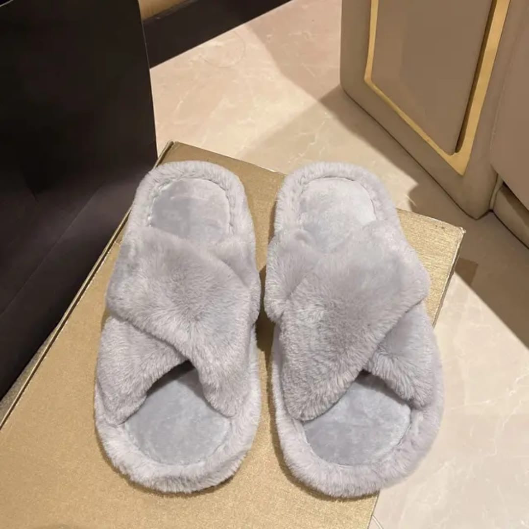 Crossband fur slides