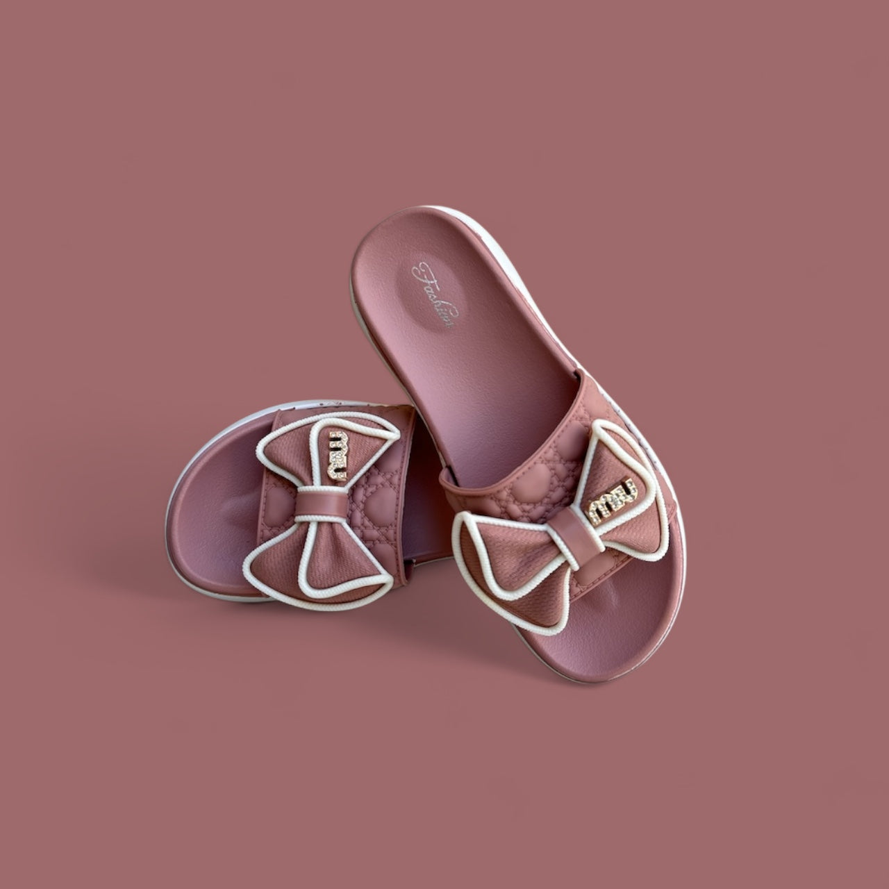 Rubber bow slides