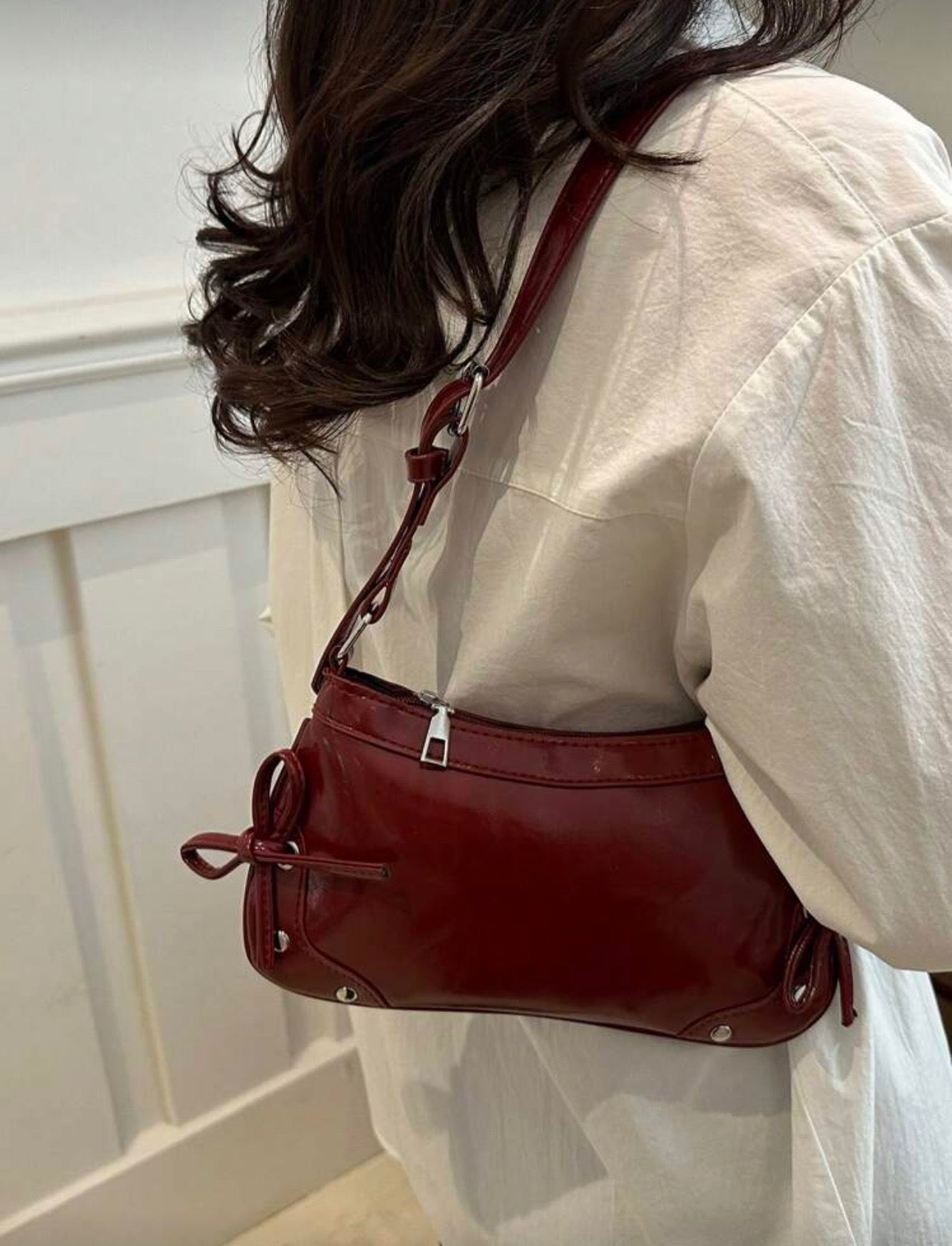 Retro burgundy bag