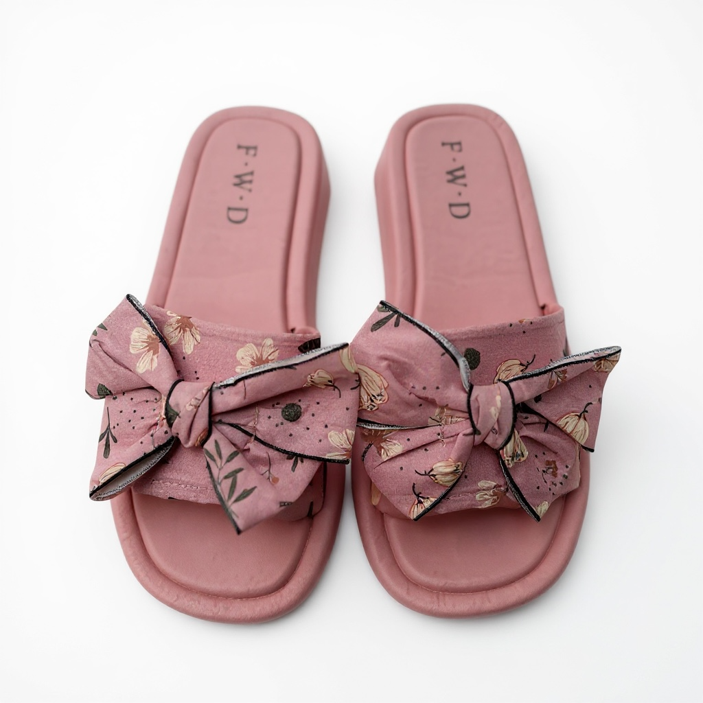 Floral tie slides