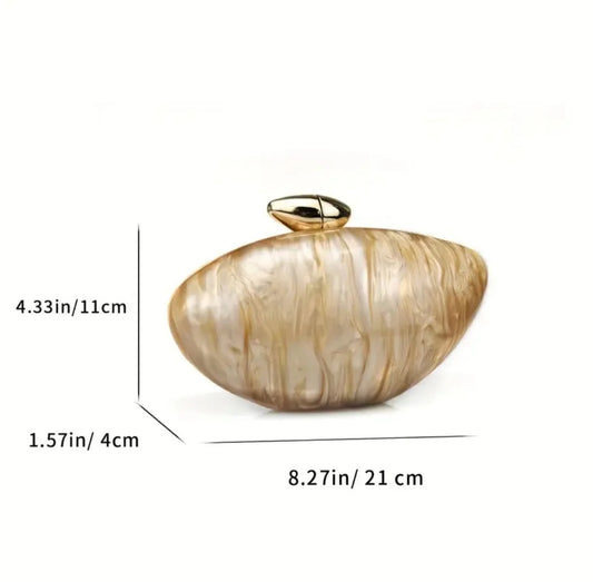 Acrylic clutch