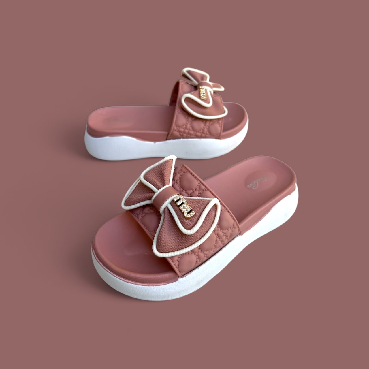 Rubber bow slides