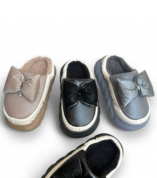 Bow carpet shoes