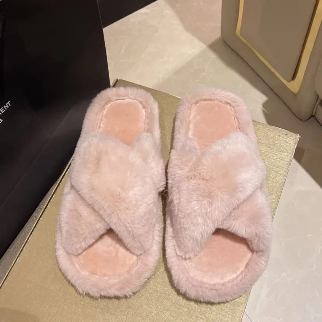 Crossband fur slides