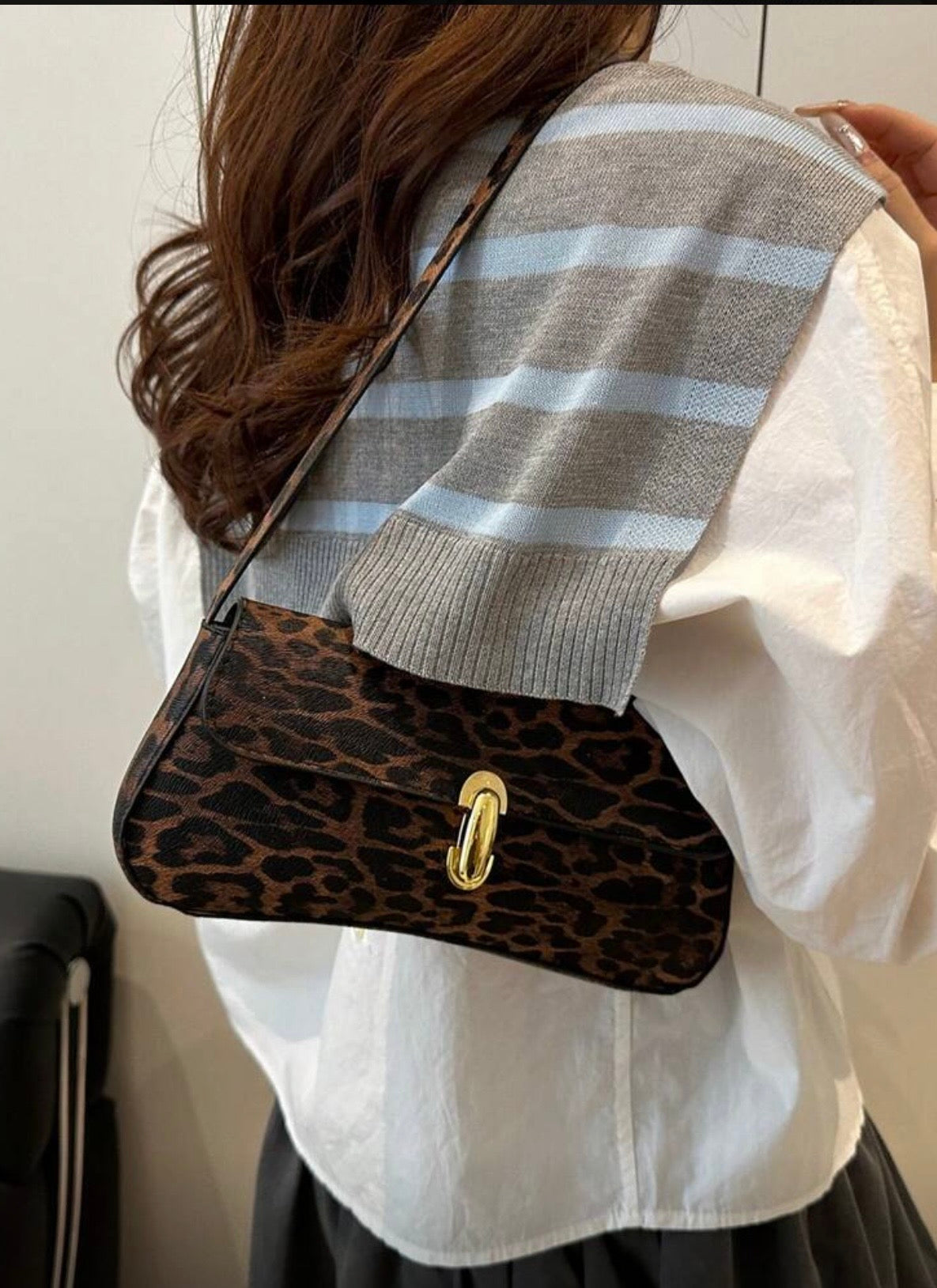 Commuter leapord vintage bag