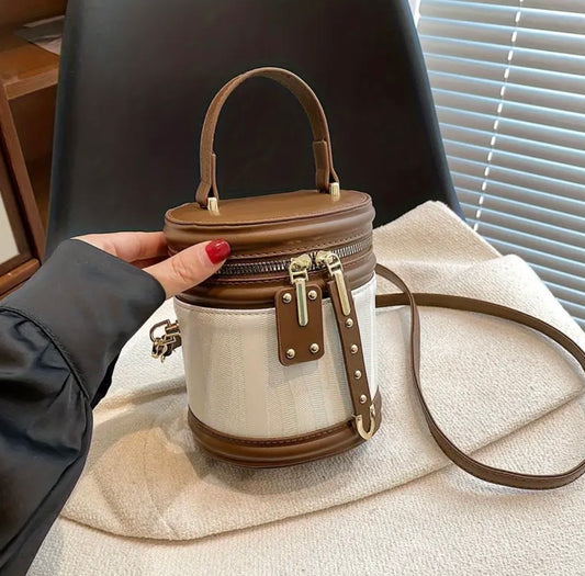 Leather bucket bag