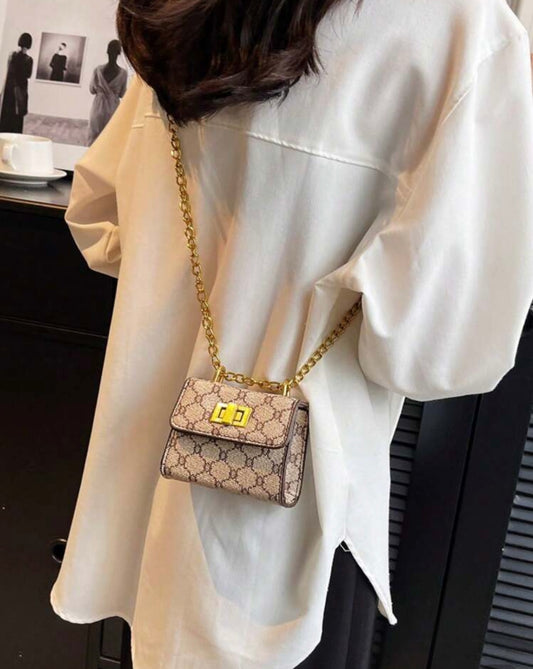 Mini square geometric bag