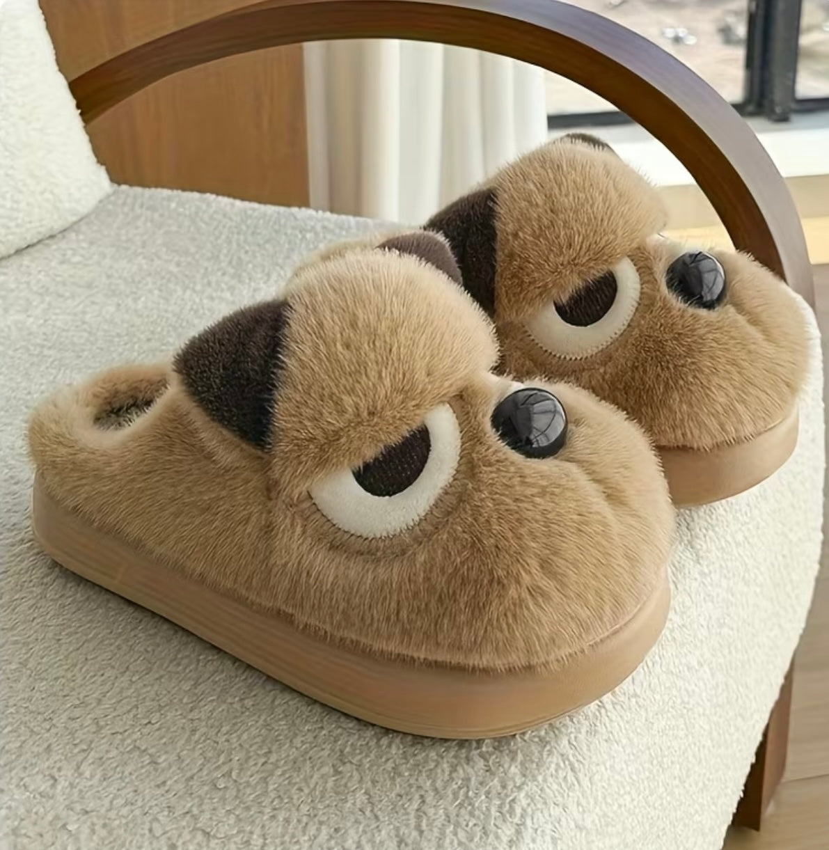 Grumpy plush slipper brown