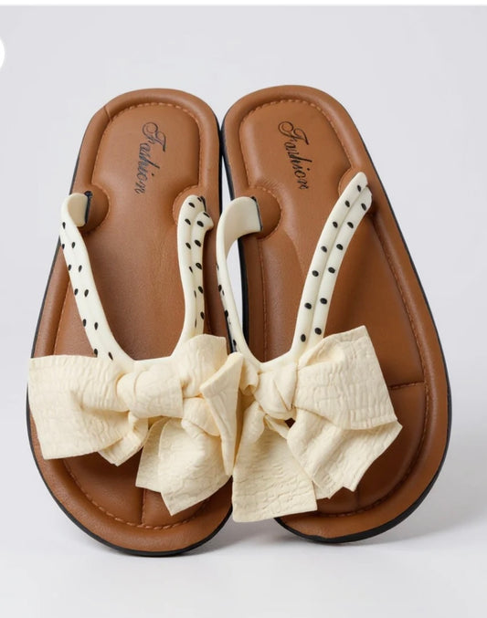 Polkadot flipflop white