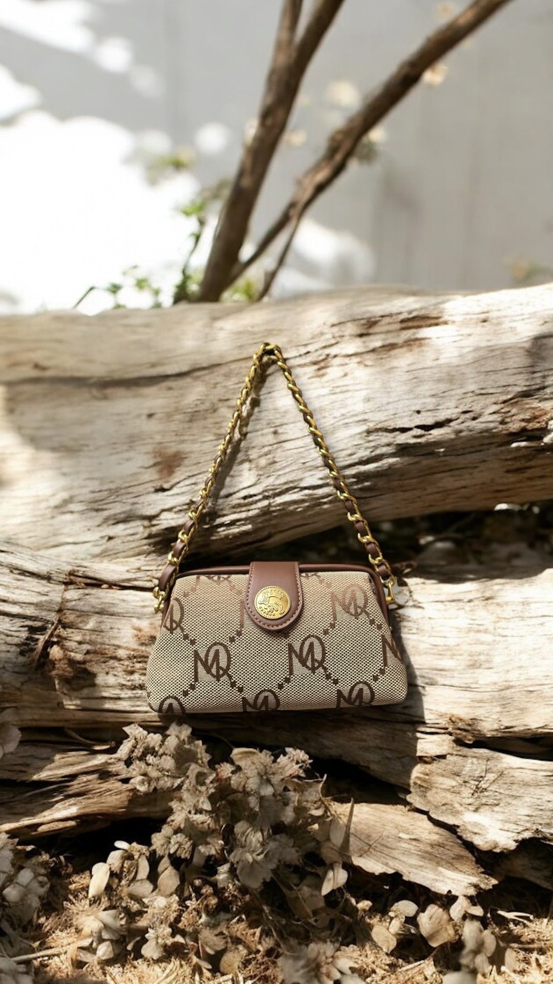Vintage khaki bag