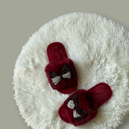 Pearls fur slides