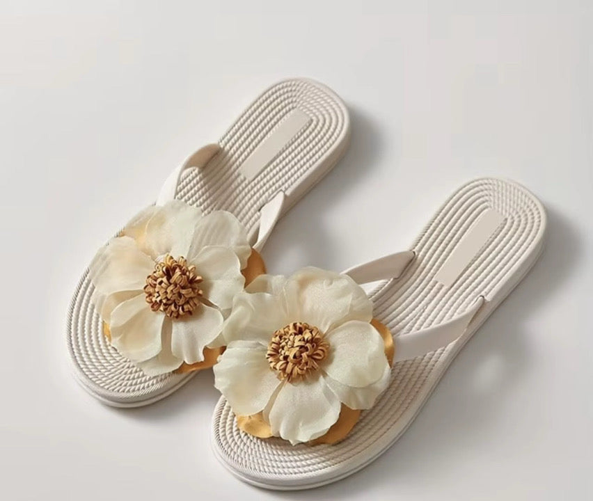 Sunflower flipflop beige